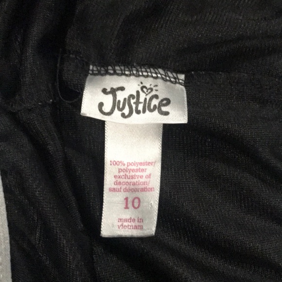 Black athletic shorts - Picture 3 of 3